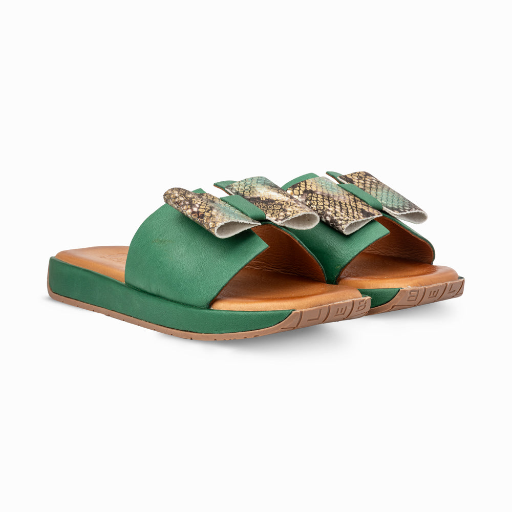 Love Ballerins Model 101 - Pine Snake