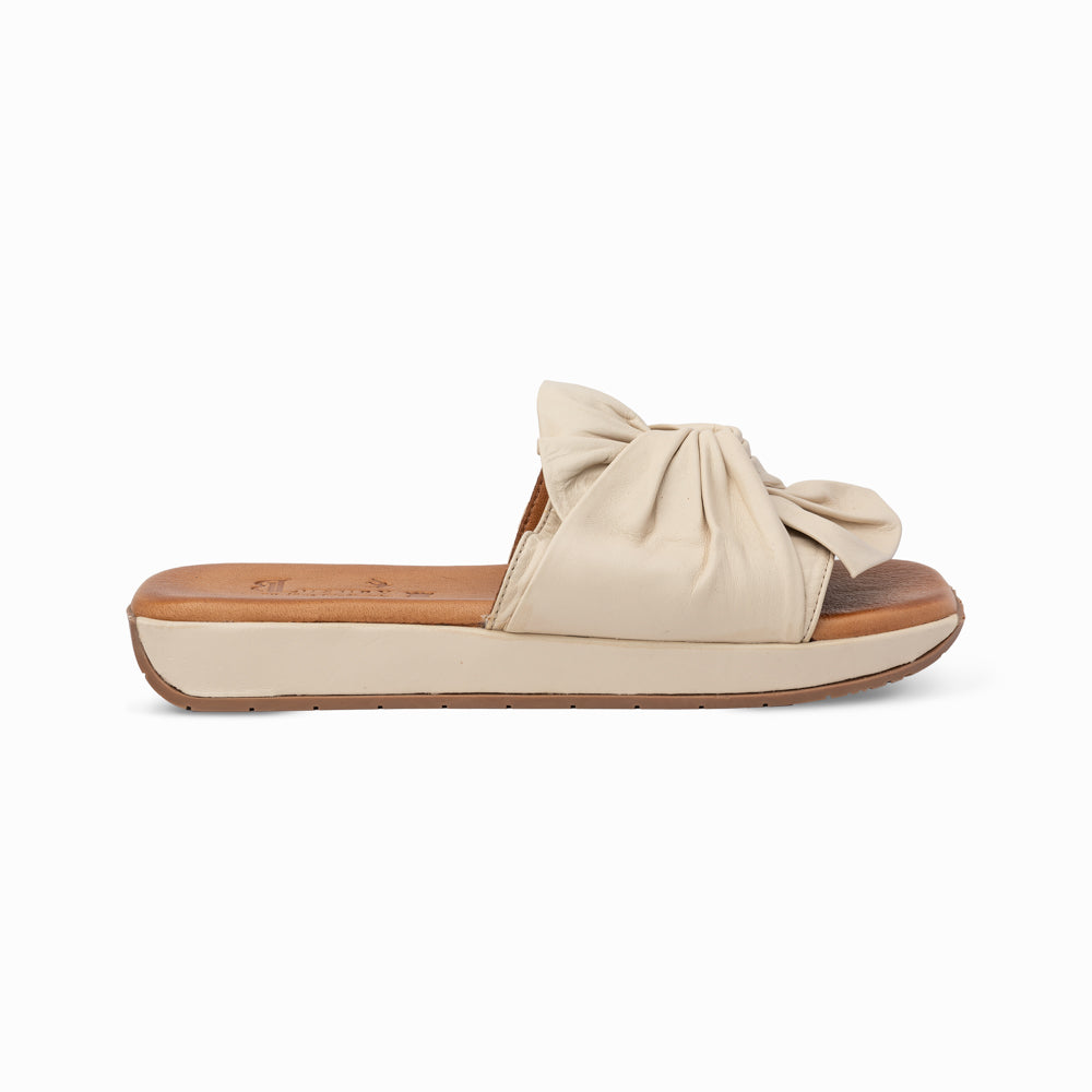 Love Ballerins Model 102 - Bone