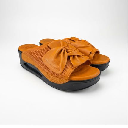 Hippocrates Model 710 - Orange